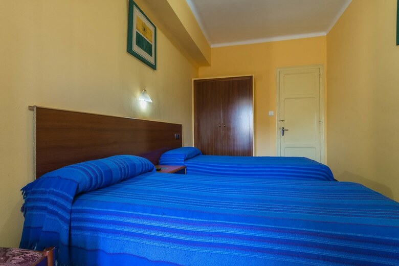 Hostal Urgell