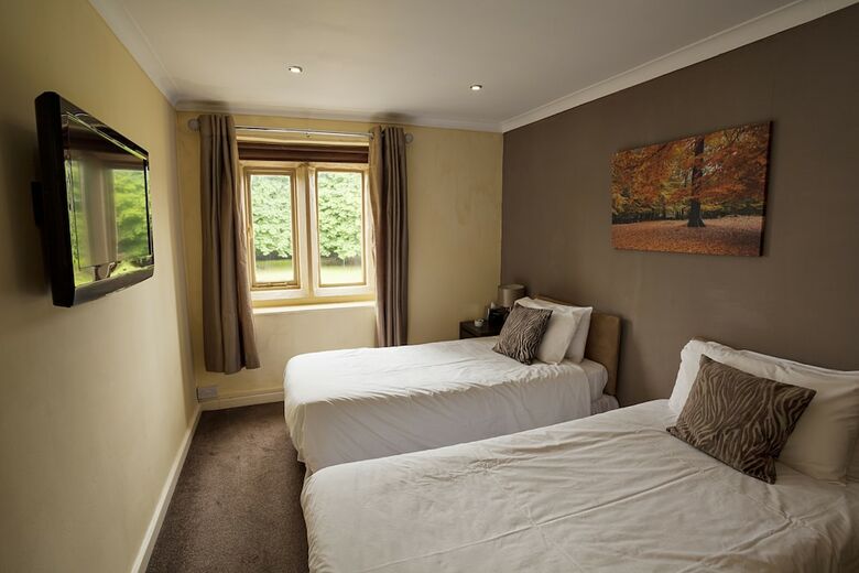 Best Western Walworth Castle Hotel