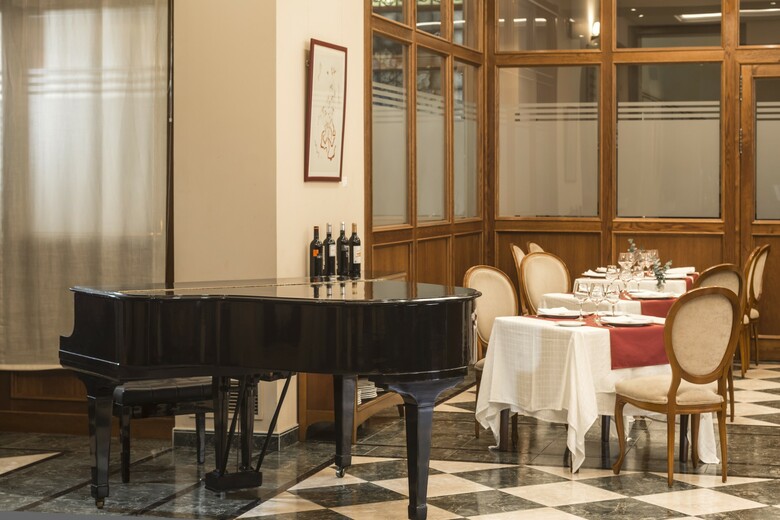 Hotel Exe Alfonso Viii