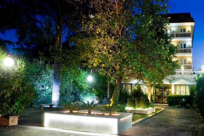 Hotel Pinewood