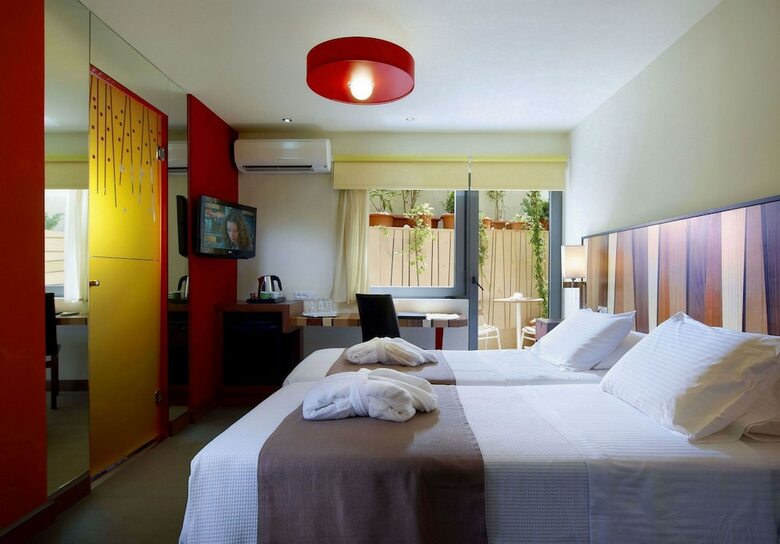 Lato Boutique Hotel