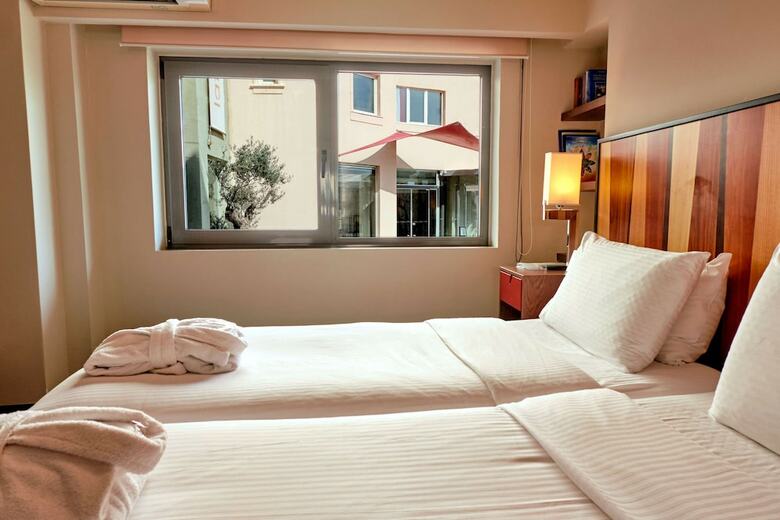 Lato Boutique Hotel
