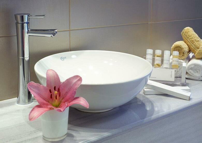 Lato Boutique Hotel