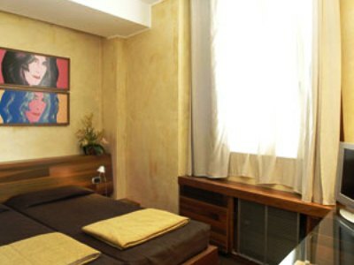 Hotel Tritone