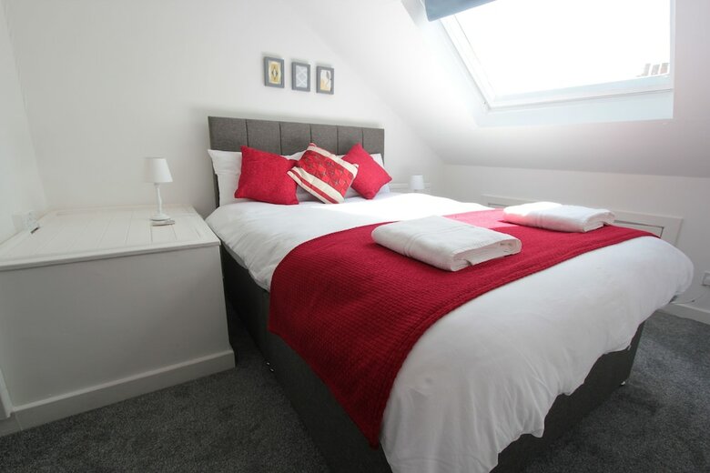 Tarvin House