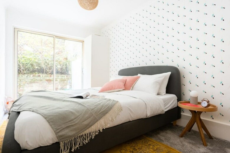 The Kensington Grove - Stylish 2bdr Flat With Private Patio