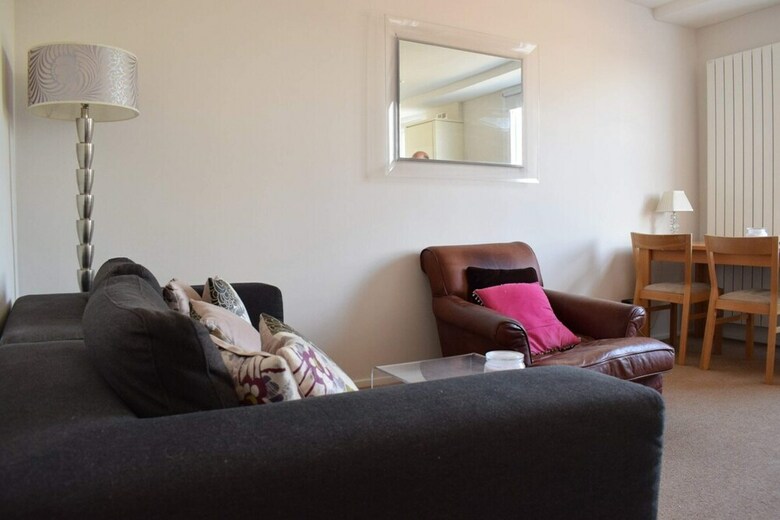 Apartamentos Bright 2 Bed Flat - Short Walk To Notting Hill