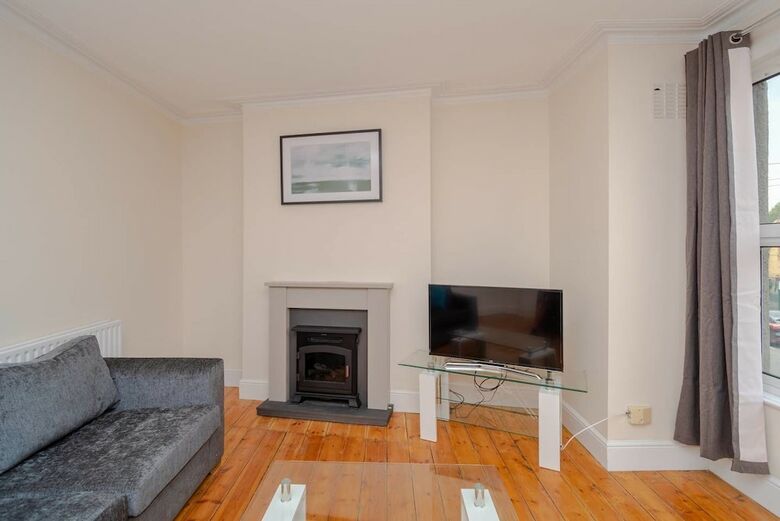 Apartamentos Bright 2 Bedroom Flat Easy Access To London Bridge