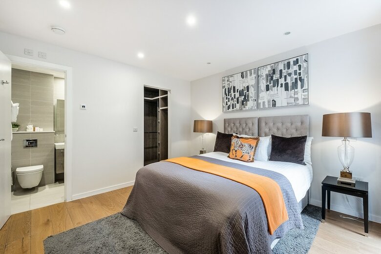 Lak Serviced Apartments