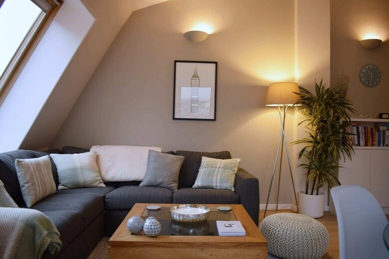 Central, Modern, 2 Bedroom Apartment - Holborn