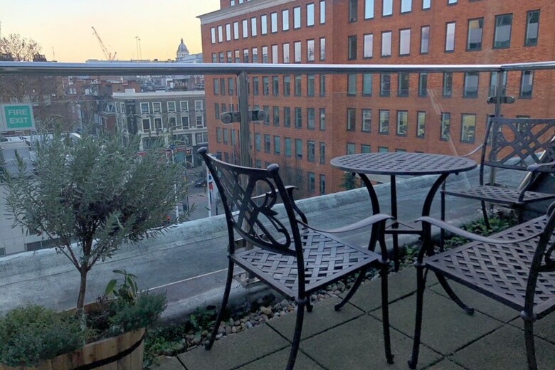 Central, Modern, 2 Bedroom Apartment - Holborn