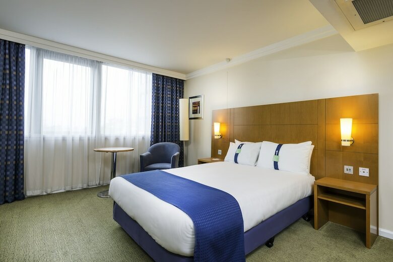 Hotel Holiday Inn Glasgow Airport