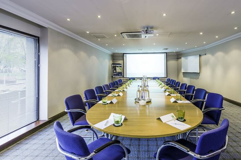 Hotel Holiday Inn Glasgow Airport