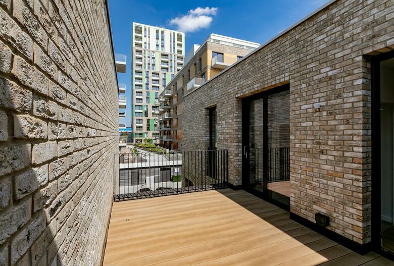 Modern Townhouse Near 02 Arena & Excel