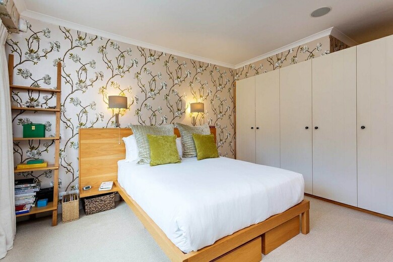 A Charming Richmond Garden