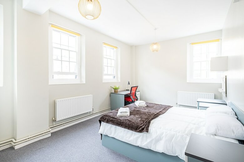 Bed & Breakfast Modern Rooms And Studio In Westminster
