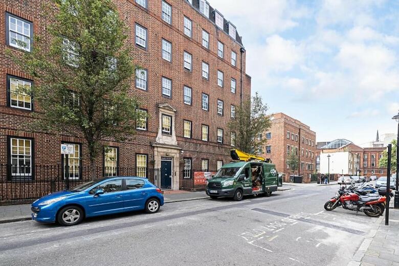 Bed & Breakfast Modern Rooms And Studio In Westminster