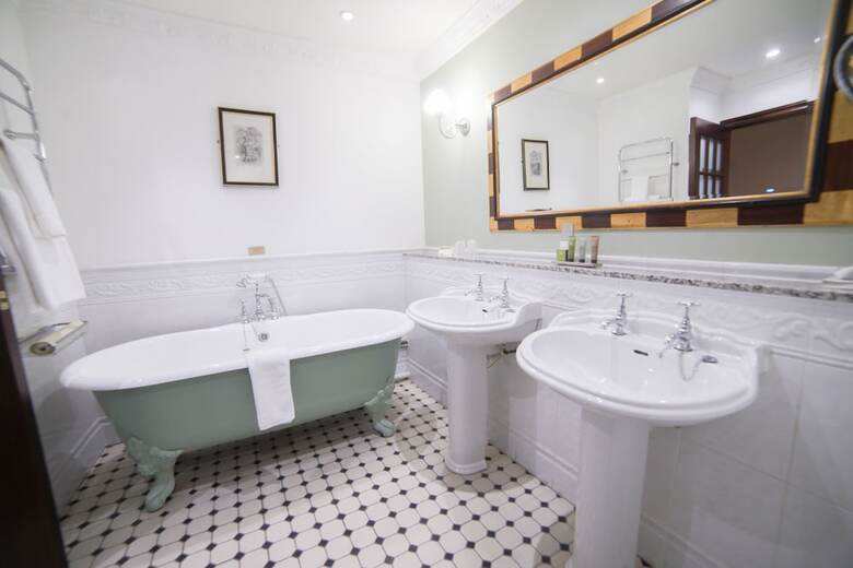 Hardwick Hall Hotel