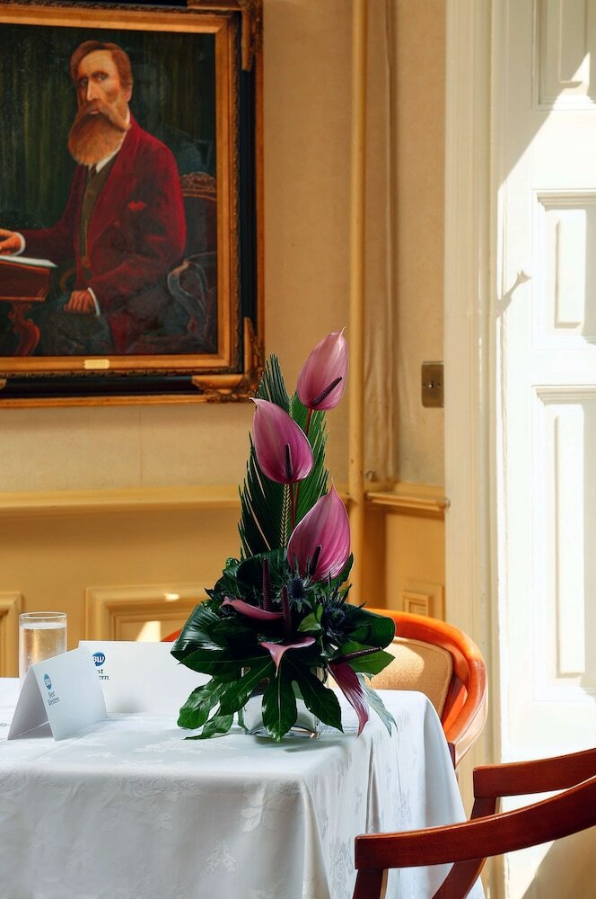 Best Western Valley Hotel