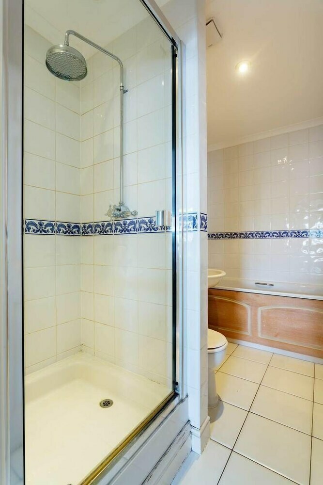 Chiswick Riverside Home