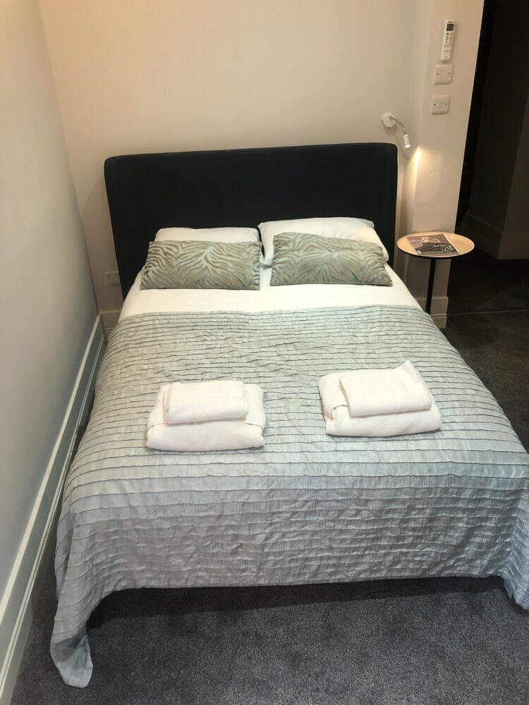 Apartamentos Widegate Residential