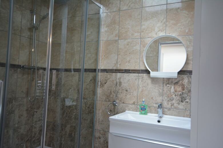 London Luxury 7 Bedroom Holiday Let