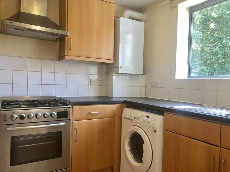 Apartamentos Stylish 2 Bedroom Maisonette In Victoria