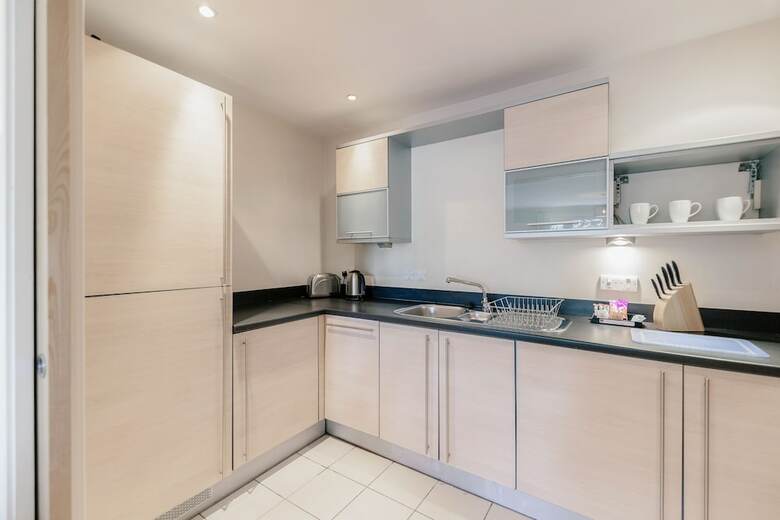 Roomspace Apartments -park Lane