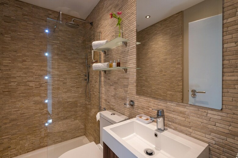 Stylish Fulham Home Close To The River Thames