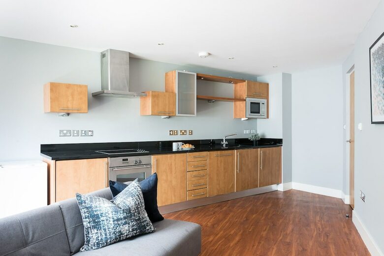 Apartamentos Spacious 2 Bed - Battersea High Street