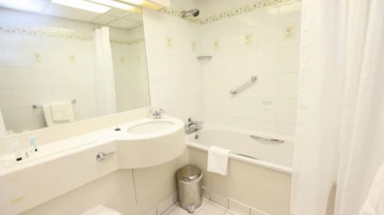 Hotel Fairways Lodge & Leisure Club