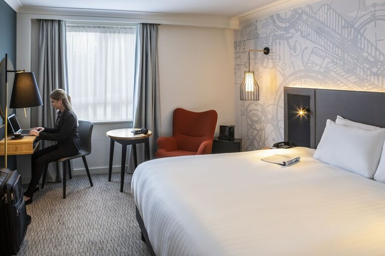 Mercure Birmingham West Hotel