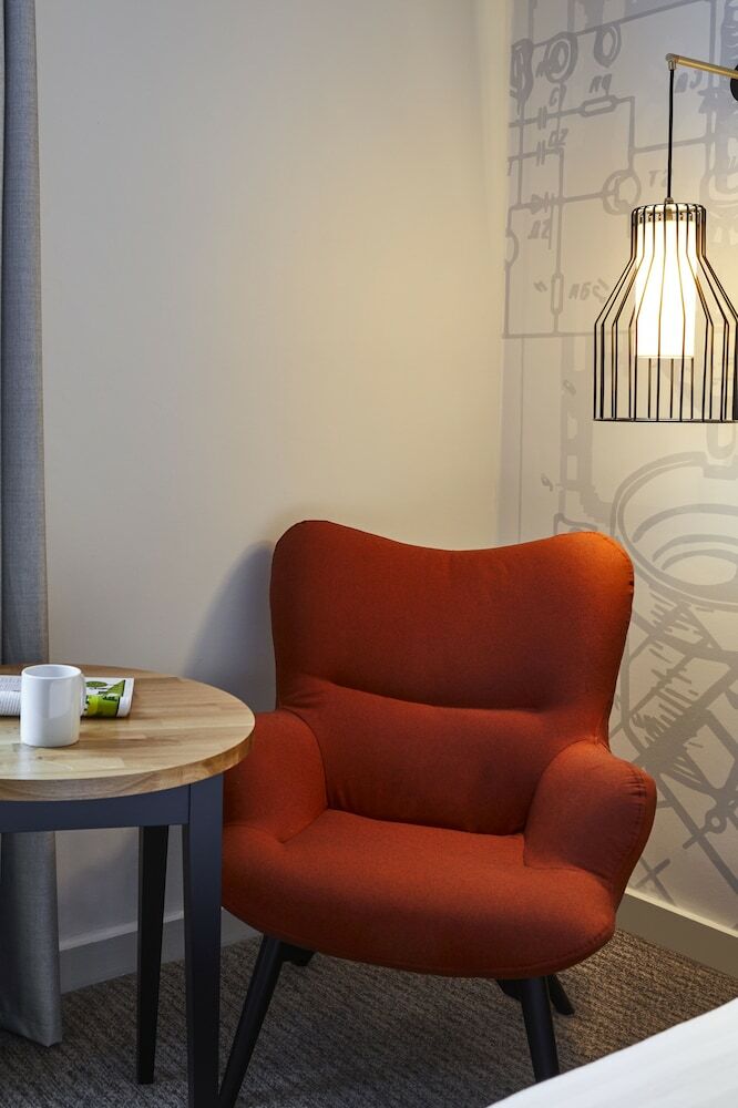 Mercure Birmingham West Hotel