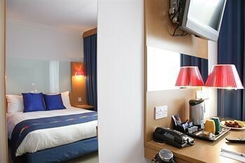 Mercure Birmingham West Hotel