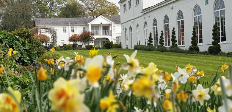 Rowton Hall Hotel And Spa