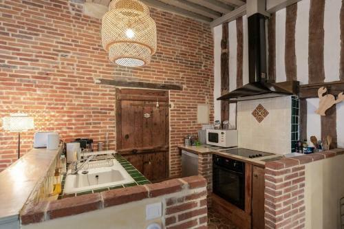 Apartamento The Charming Wood - 2ch - 76m2 - Full Center Town