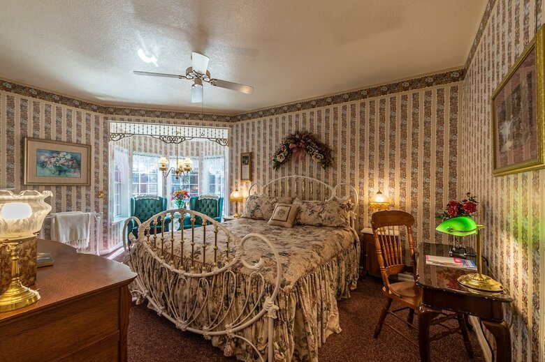 Apples Bed & Breakfast