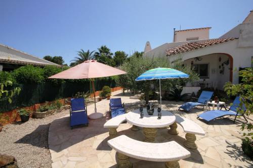 Riumar 'marmotta', 500m To Beach, Private Pool, On-site-service, Dog Beach