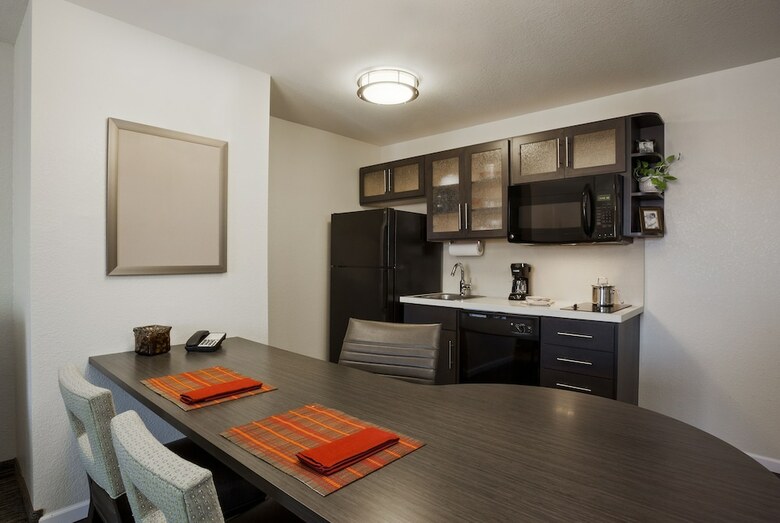 Candlewood Suites Kenedy, An Ihg Hotel