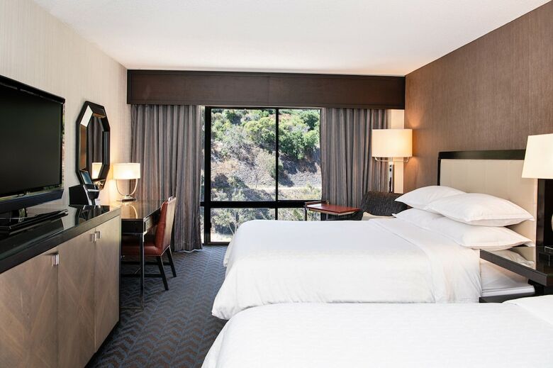 Sheraton Mission Valley San Diego Hotel