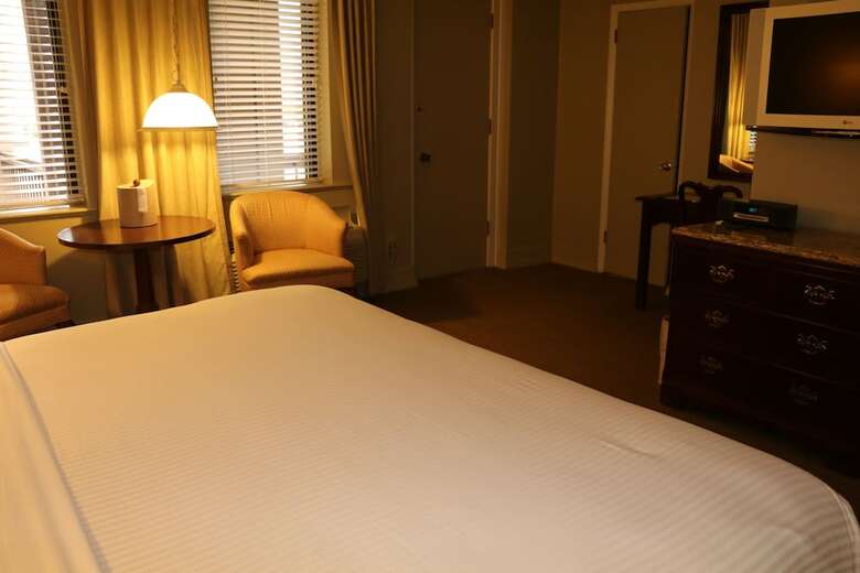 The Grand Summit Hotel