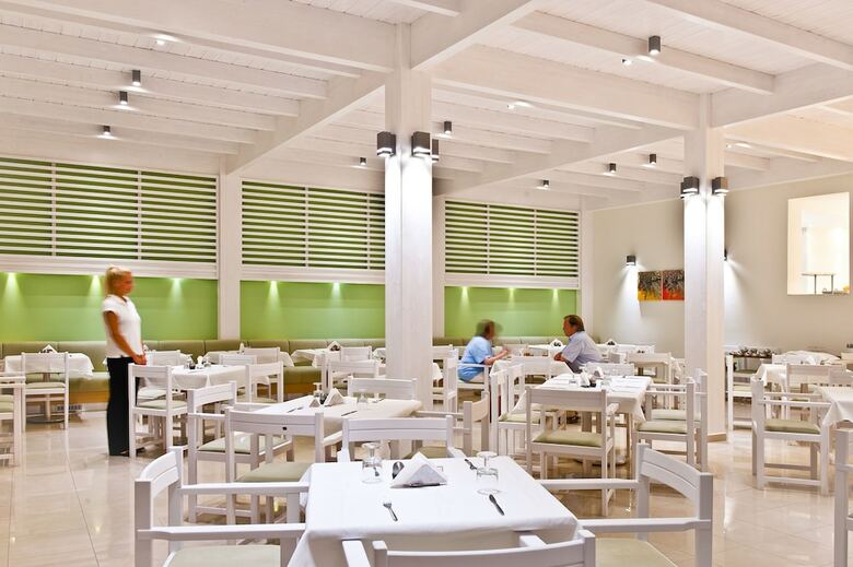 Lindos White Hotel & Suites