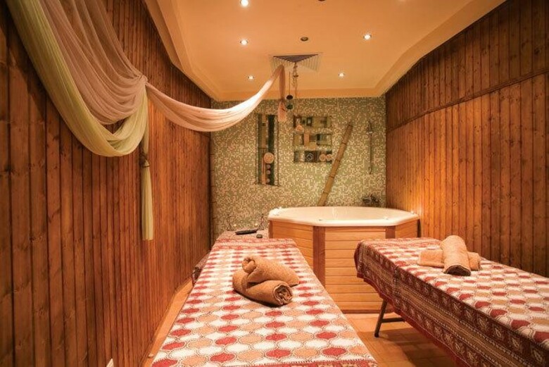 Hotel Dit Majestic Beach Resort
