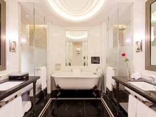 Hotel Fairmont Peace