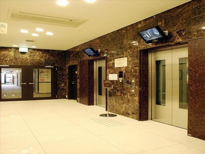 Hotel Toyoko Inn Nihonbashi Zeimusho-mae
