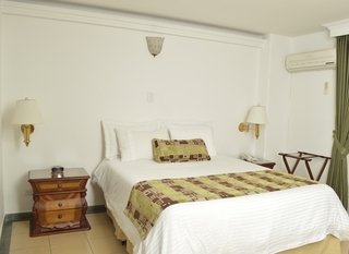 Hotel Solar Casa Laureles