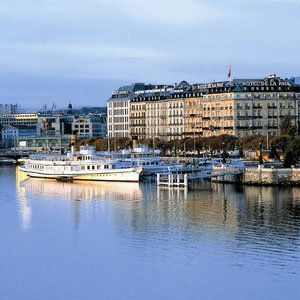 The Ritz-carlton Hotel de La Paix