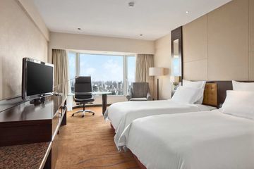 The Kunlun Jing An Hotel