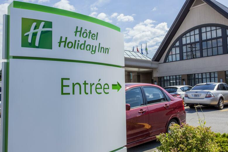 Hotel Holiday Inn Montreal Airport