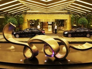 Hotel The Longemont Shanghai